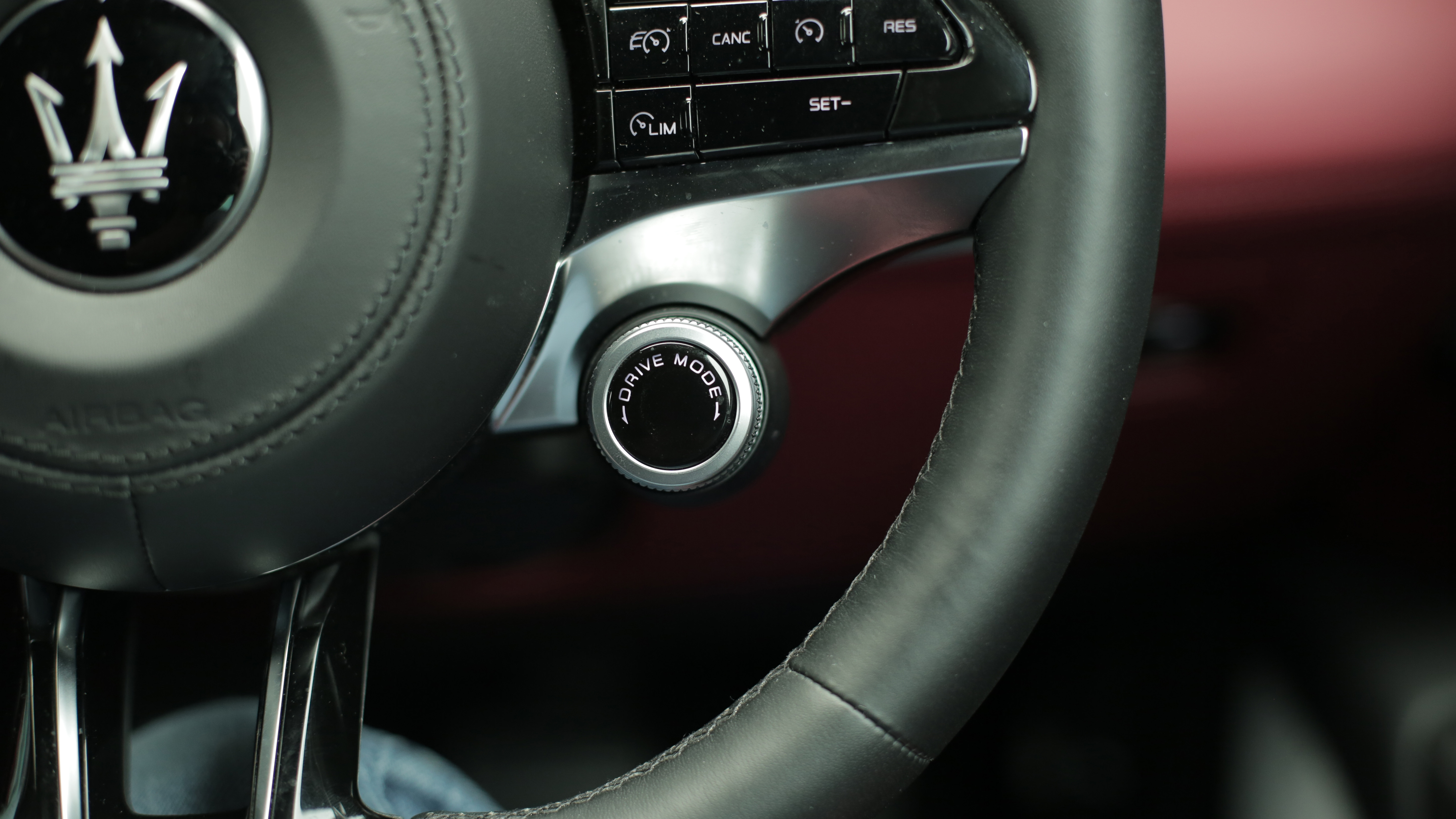 MASERATI GRECALE ESTATE V6 Trofeo 5dr Auto